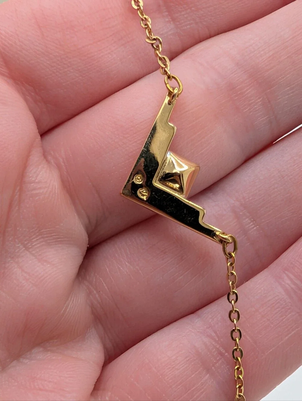Swarovski V Shaped Pendant Necklace